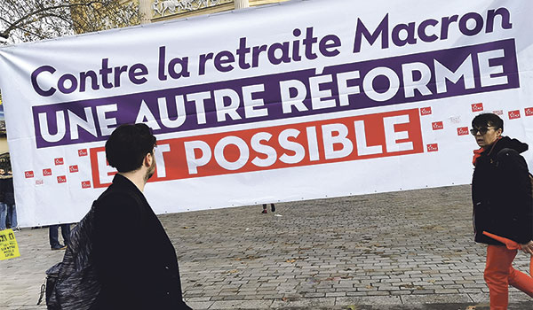 Pierre Laurent: “La cólera social y política contra el gobierno está llevando a la convergencia de lucha en Francia”