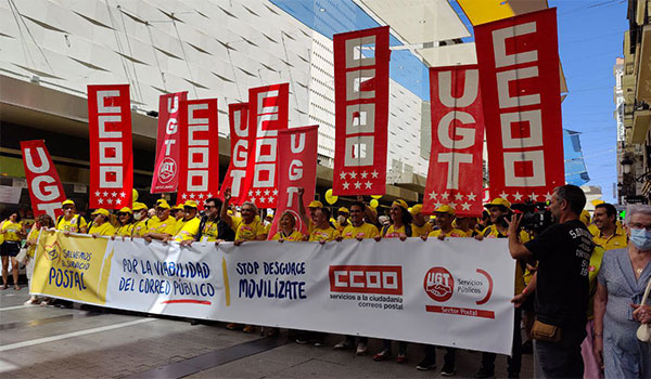 Éxito del arranque de la huelga general convocada por CCOO y UGT en Correos
