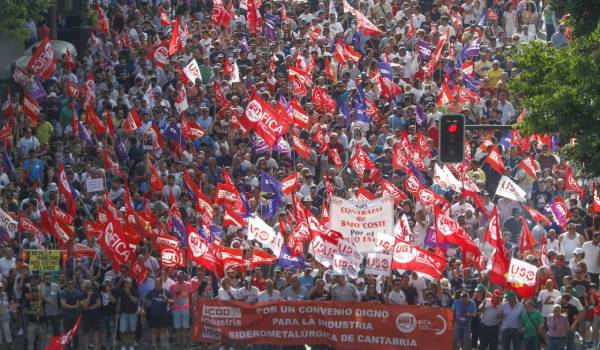 Dos semanas de huelga indefinida del metal de Cantabria: ¡Por un convenio y un salario dignos!